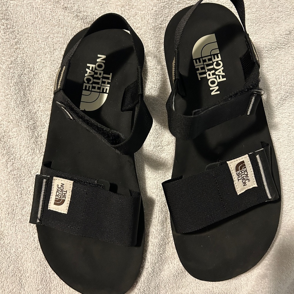 The North Face Kids Black Strap Sandals
